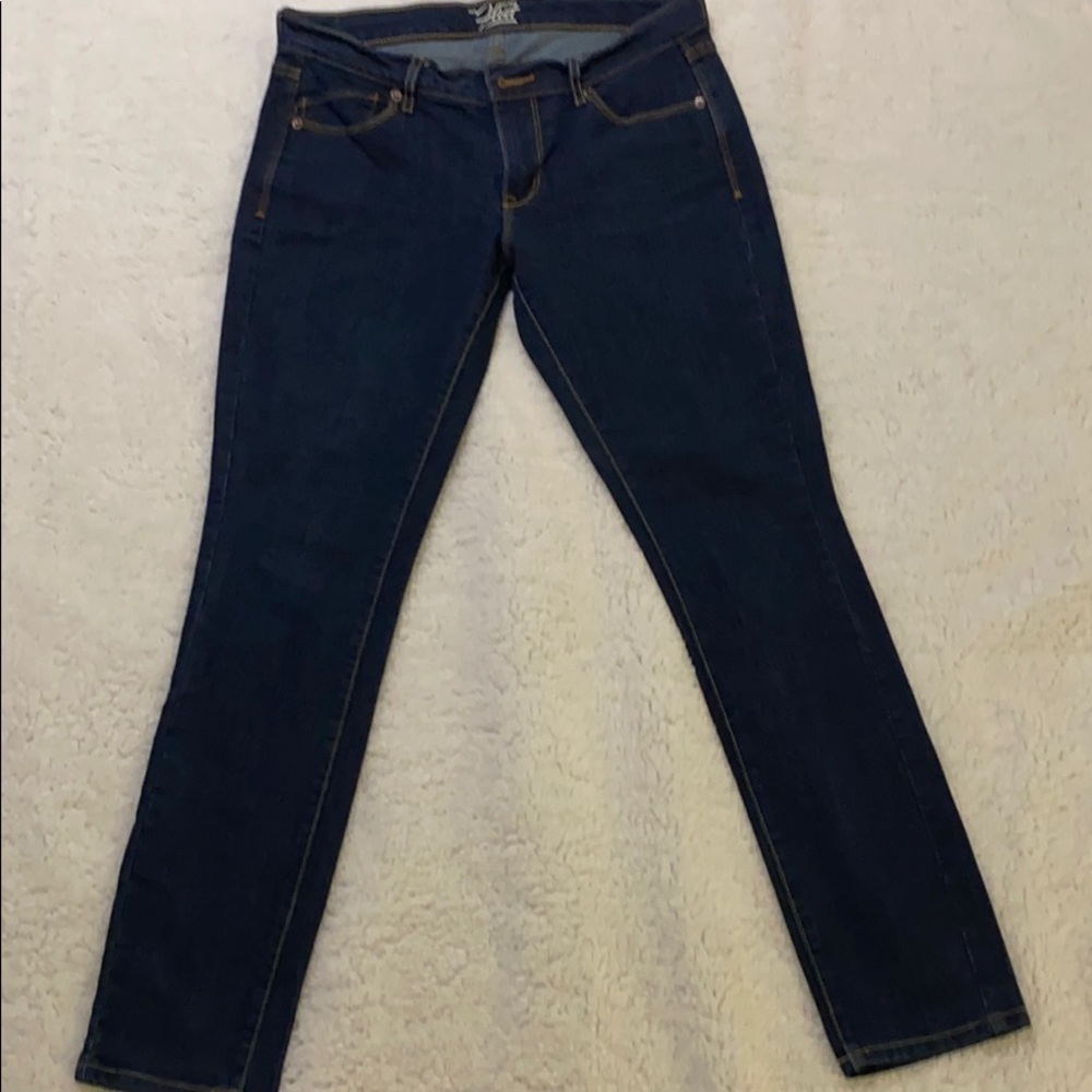 Old Navy dark denim tapered jeans